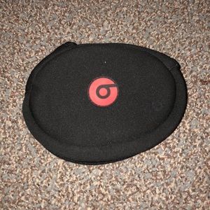 Beats Solo headphone case